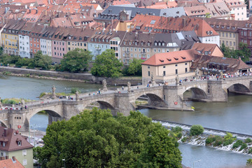 Fototapeta na wymiar Alte Stadt Würzburg Ansicht von Festung Marienberg