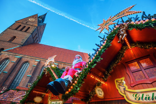 Weihnachtsmarkt an der Marktkircche in Hannover