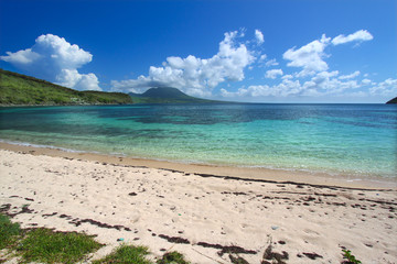 Fototapeta na wymiar Beautiful Beach on Saint Kitts