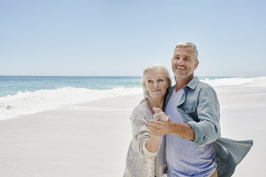 Best agers at the beach