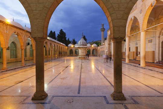 Turkey, Anatolia, Mevlid-i Halil Camii, Dergah mosque
