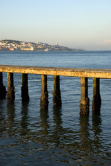 blick auf lissabon, Portugal - mit pier