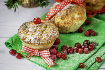 cupcakes with cranberry