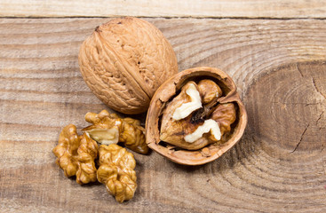 Walnut - closeup.