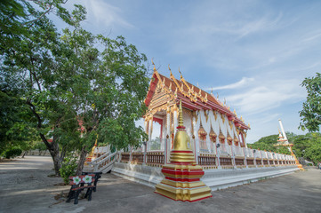 Fototapeta premium temple thailand with blue sky