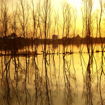 Lake, sunset, reflection