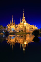 Fototapeta na wymiar Landmark wat thai,Twilight view of Wat None Kum in Nakhon Ratcha