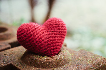 Fototapeta premium Vintage love heart on nature background, valentines day concept