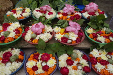 Flower offering for Hindu god for sell in front of the temple, Delhi, India