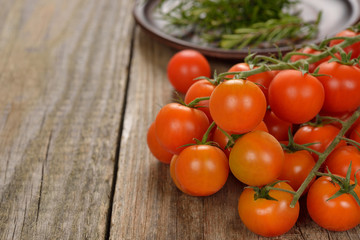 Fresh cherry tomatoes