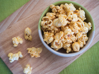 sweet caramel popcorn