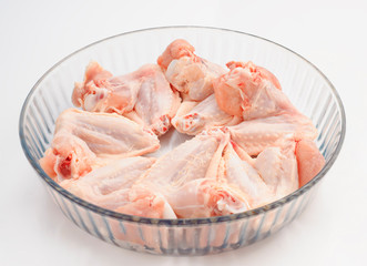 raw chicken wings