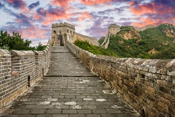 Papier Peint photo autocollant Mur chinois La magnifique Grande Muraille de Chine au coucher du soleil