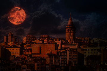Fototapeta premium Istanbul Galata-Turm bei Vollmond