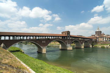 Fototapeta premium Pavia (Italy): covered bridge