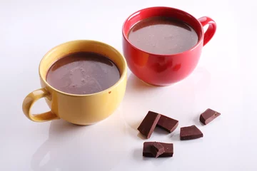 Papier Peint photo Lavable Chocolat hot chocolate drink in colorful cups