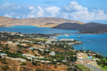 Fototapeta na wymiar View over Crete coast