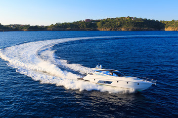 Fototapeta premium luxury motoryacht in navigation