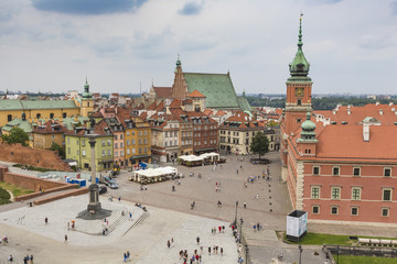 Fototapeta na wymiar Old town in Warsaw, Poland. The Royal Castle and Sigismund's Col