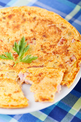 Omelet with ham