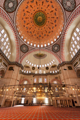 Fototapeta na wymiar The interior of the New Mosque in Istanbul, Turkey 