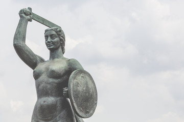 The Warsaw Mermaid called Syrenka on the Vistula River bank in W © Curioso.Photography