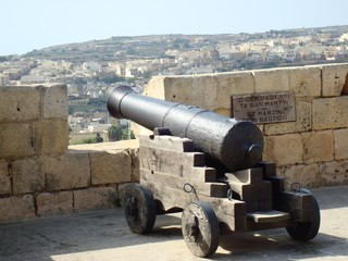 Fototapeta na wymiar Cannon on ramparts, The Citadel, Victoria (Rabat), Gozo, Malta, Europe