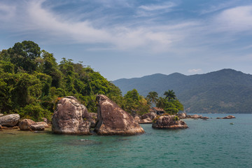 Naklejka premium View of the coast of mountains and sea of ??Paraty - Rio de