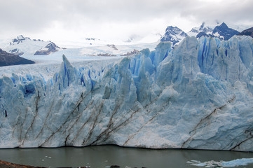 Argentyński lodowiec Perito Moreno. © sly10000