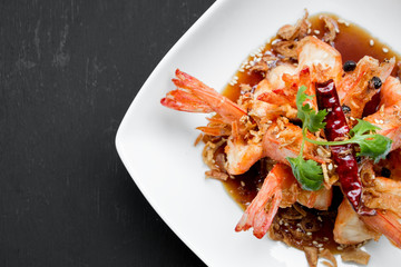 Deep Fried Shrimp with Tamarind Sauce