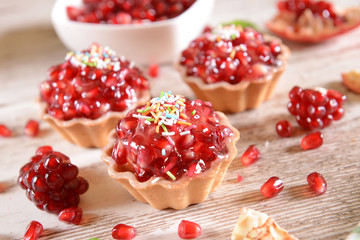 Cupcakes with pomegranate
