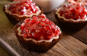 Cupcakes with pomegranate