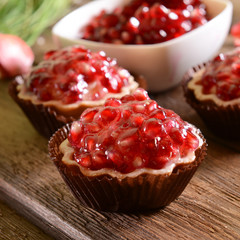 Cupcakes with pomegranate
