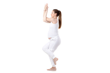 Prenatal Yoga, Garudasana