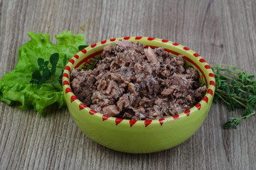 Canned tuna