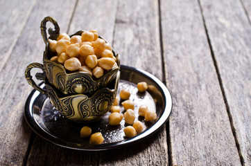 Grains of raw chickpeas