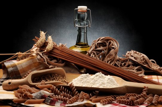 Triticum dicoccum Пшеница двузернянка قمح ثنائي الحبة Pszenica płaskurka Emmer Հաճար Emmervete ასლი گندم دودانه 
