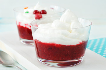 cranberry mousse with whipped cream