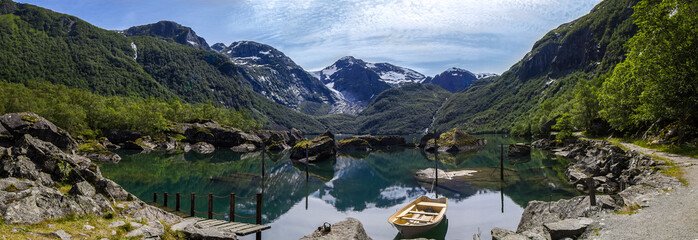 Norwegian lake Bondhus