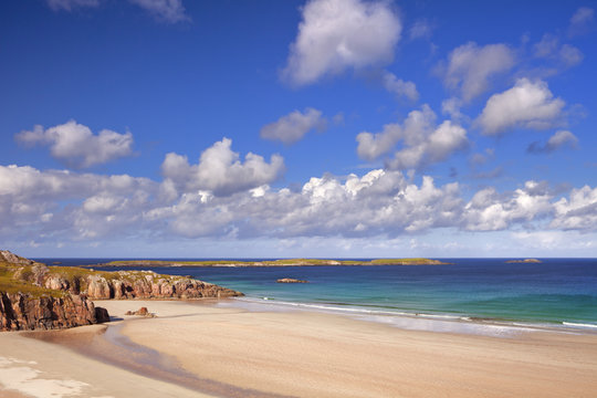 Remote beach on a sunny day, northern coast of Scotland