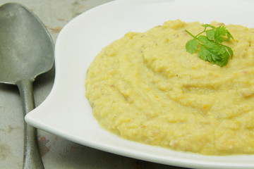 purée de pois cassés 22122015