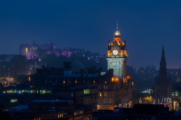 Fototapeta na wymiar Aerial night view of Edinburgh castle