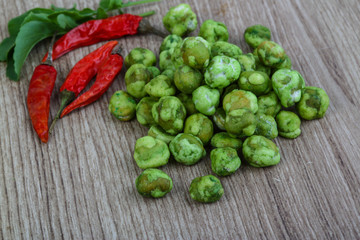 Wasabi peas