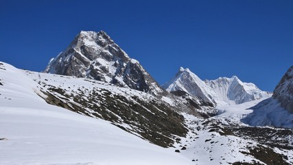 Scenery on the way to Cho La pass, Nepal