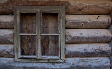 Obraz na płótnie Canvas old window cabin