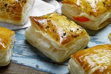 Pies of puff pastry