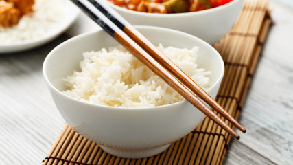 Reis in Schale - Rice in a bowl
