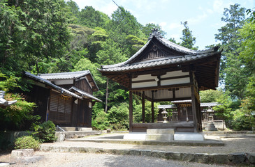 蝉丸神社
