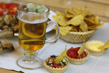 nachos appetizer beer