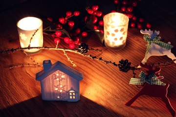 new year pine cone candle table